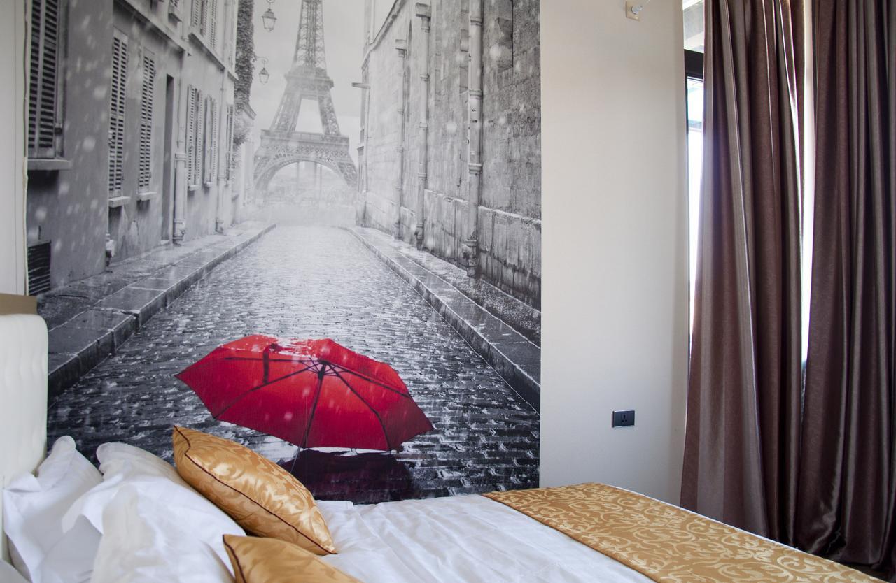 Top Boutique Hotel（首席精品酒店） Tbilisi Ngoại thất bức ảnh