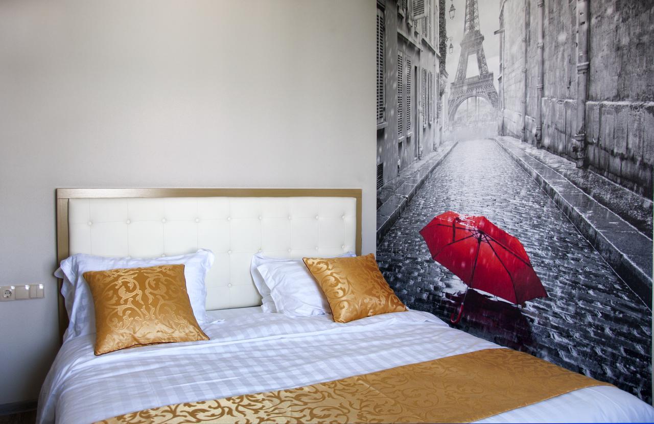 Top Boutique Hotel（首席精品酒店） Tbilisi Ngoại thất bức ảnh