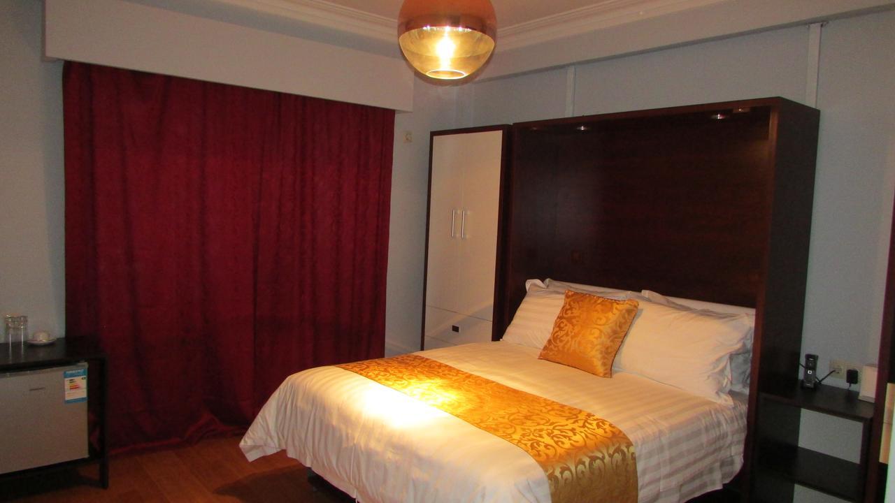 Top Boutique Hotel（首席精品酒店） Tbilisi Ngoại thất bức ảnh