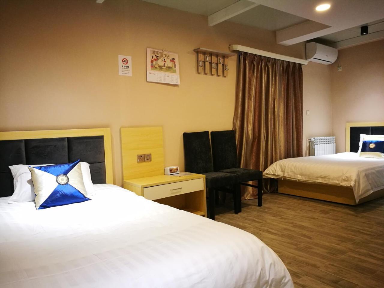 Top Boutique Hotel（首席精品酒店） Tbilisi Ngoại thất bức ảnh