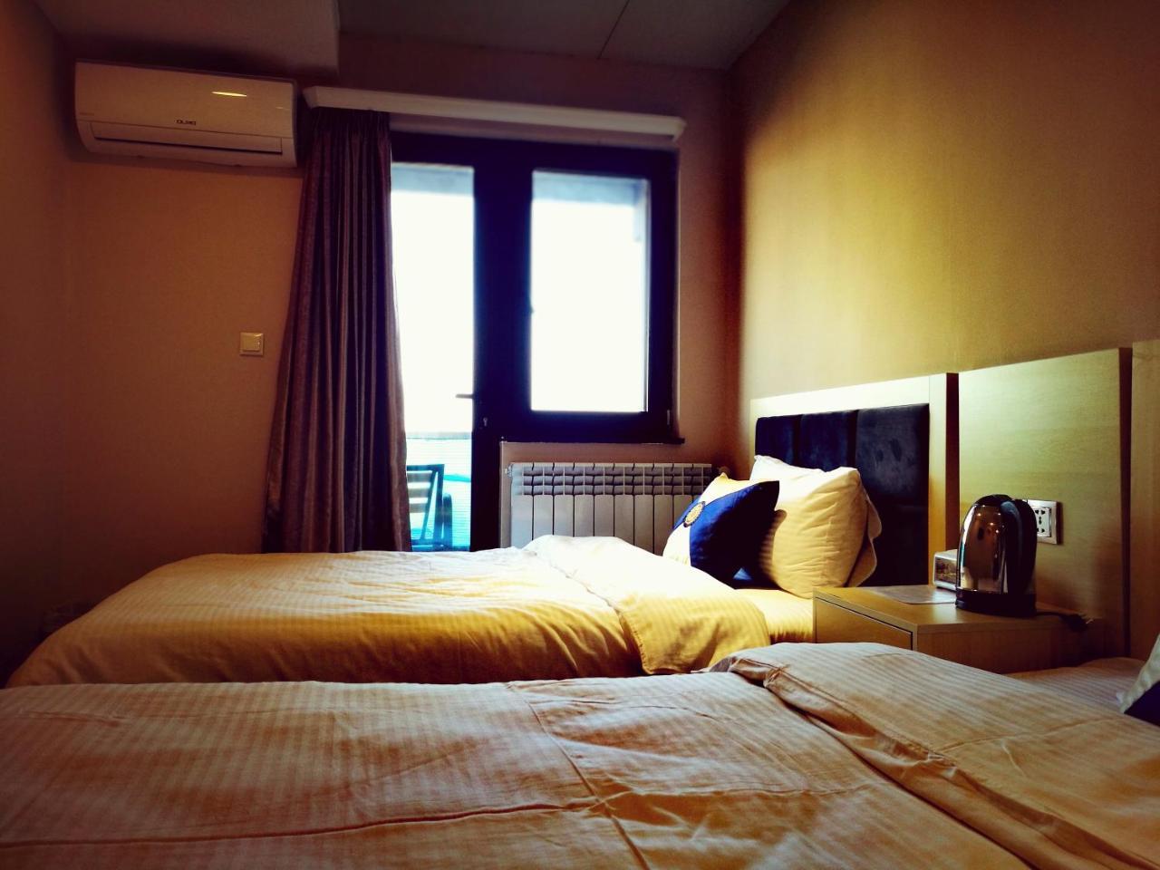 Top Boutique Hotel（首席精品酒店） Tbilisi Ngoại thất bức ảnh